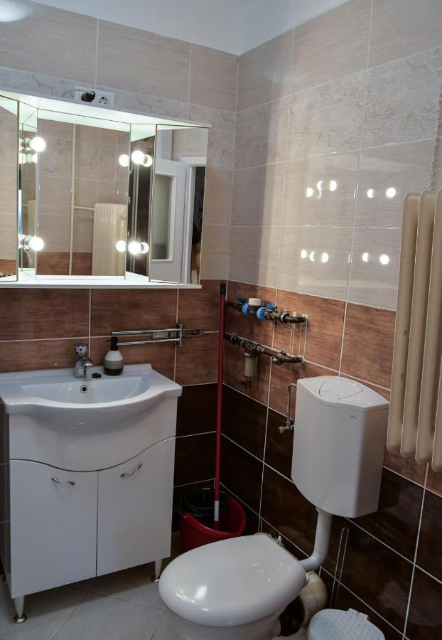 Balint Apartman - In The Heart Of Miskolc Bagian luar foto