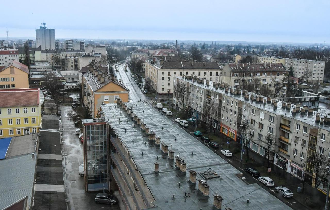 Balint Apartman - In The Heart Of Miskolc Bagian luar foto