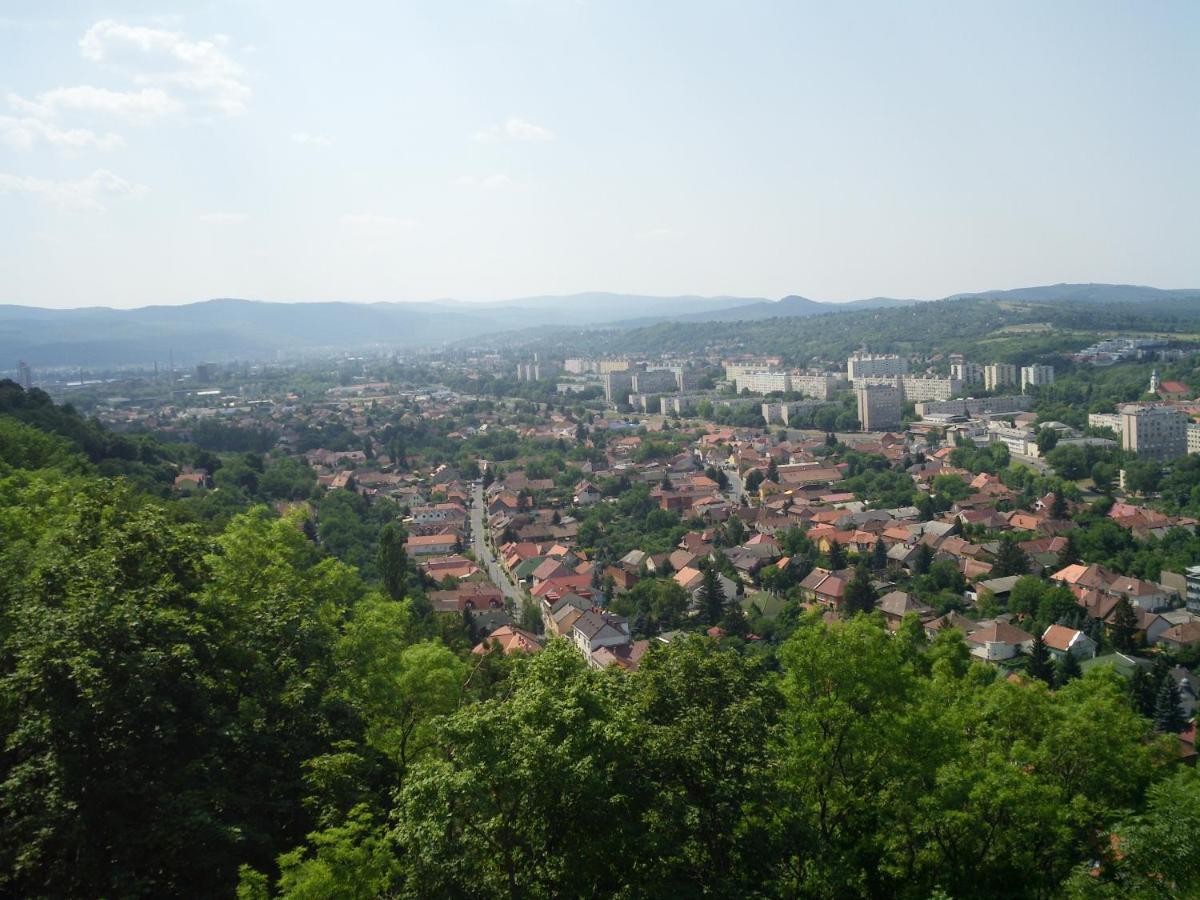 Balint Apartman - In The Heart Of Miskolc Bagian luar foto